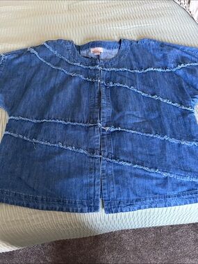 NWOT Chico's Blue Jean Jacket with Frayed Diagonal Trim